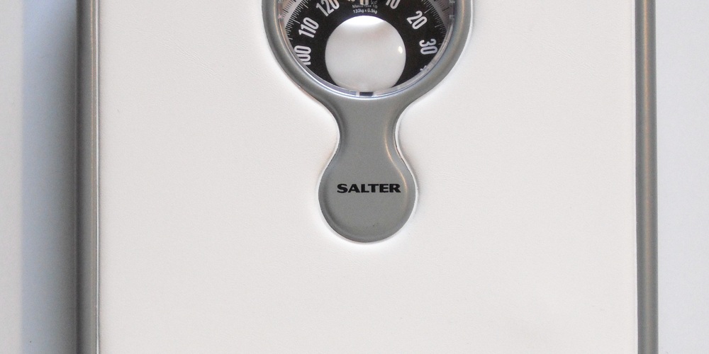 Bathroom scale used alongside other health measurements