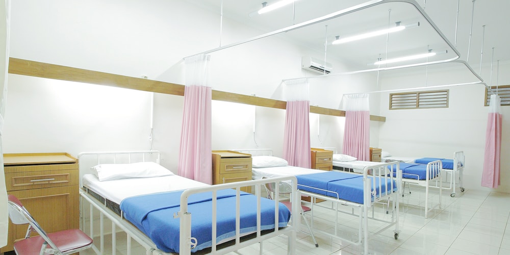 BPH vs Prostate Cancer: How Symptoms Differ and When to Get Checked